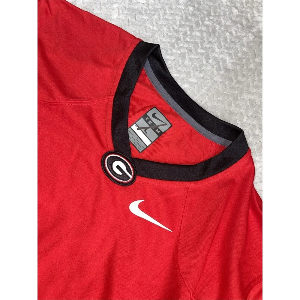 Nike Georgia Bulldogs Dri Fit LARGE‎ Red NWT